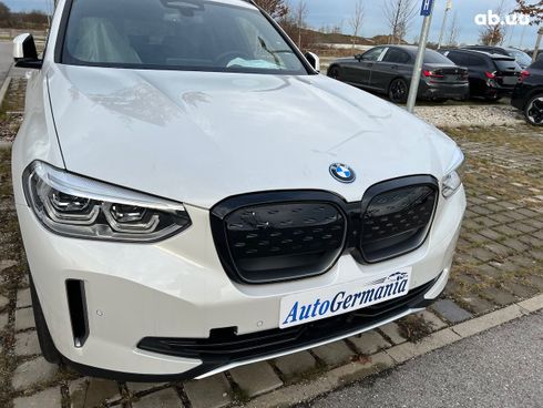 BMW iX3 2022 - фото 25