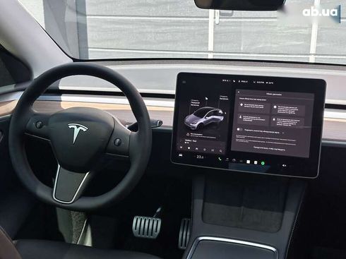 Tesla Model Y 2024 - фото 10