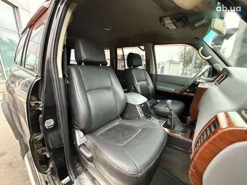 Nissan Patrol 2005 - фото 13