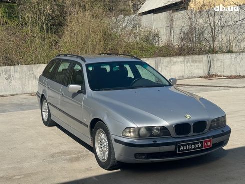 BMW 5 серия 2000 серый - фото 3
