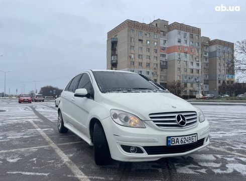 Mercedes-Benz B-Класс 2010 белый - фото 5