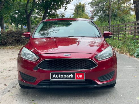 Ford Focus 2015 красный - фото 2