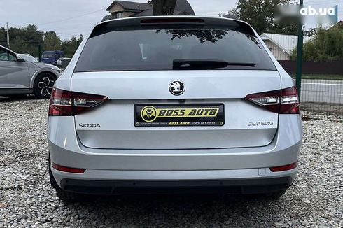 Skoda Superb 2019 - фото 5