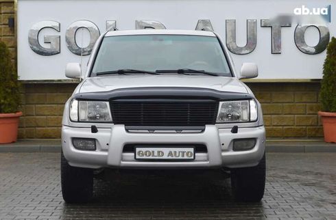 Toyota Land Cruiser 2002 - фото 3