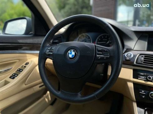 BMW 5 серия 2011 - фото 11