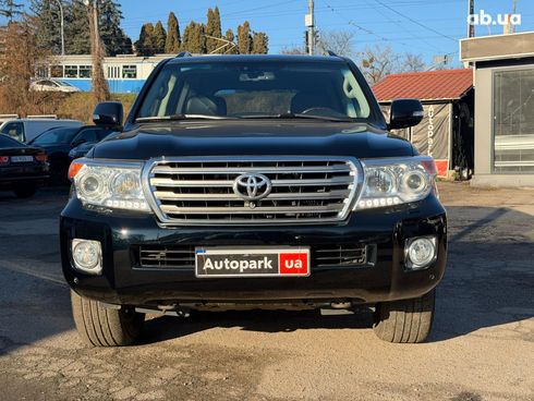 Toyota land cruiser 200 2015 черный - фото 2