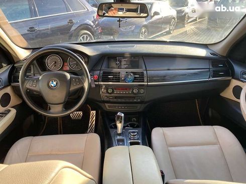 BMW X5 2012 - фото 10