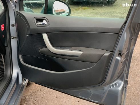 Peugeot 308 2010 серый - фото 56