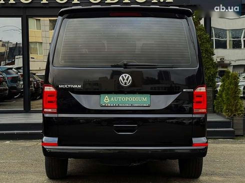 Volkswagen Multivan 2018 - фото 16