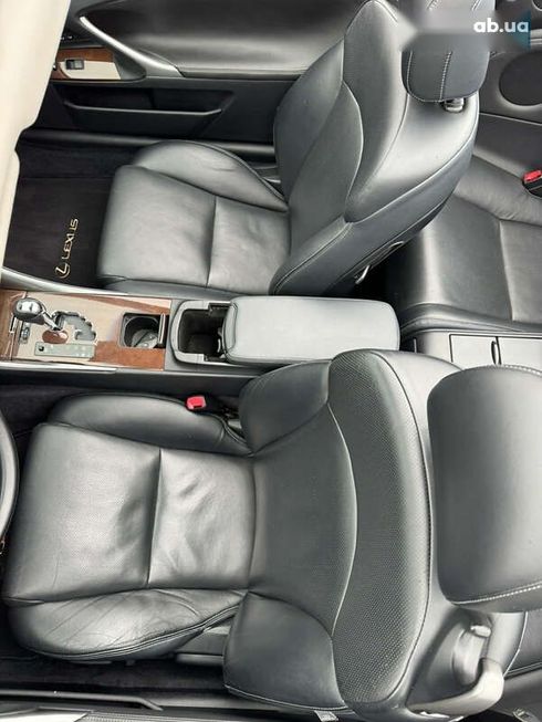 Lexus IS 2011 - фото 24