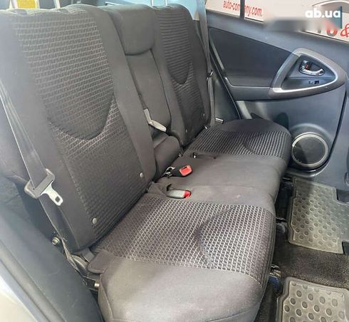 Toyota RAV4 2008 - фото 10