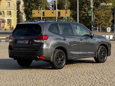 Subaru Forester 2019 серый - фото 7