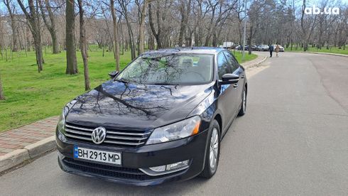 Volkswagen Passat 2013 черный - фото 8