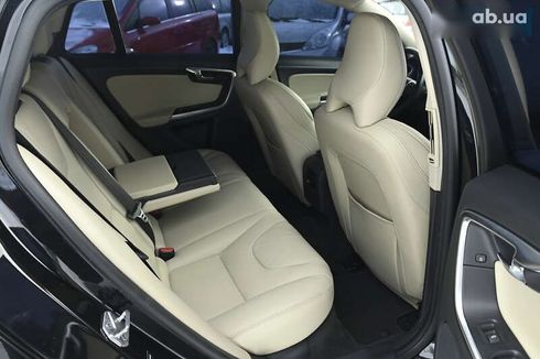 Volvo V60 2017 - фото 26