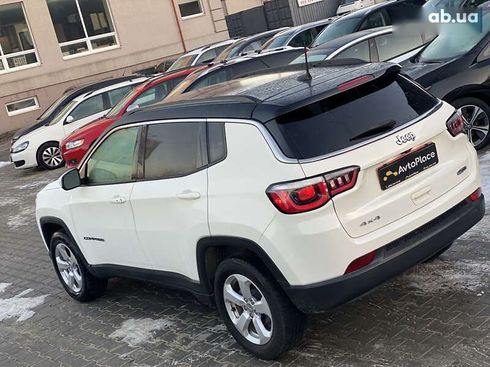 Jeep Compass 2018 - фото 18