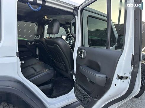 Jeep Wrangler 2022 - фото 11