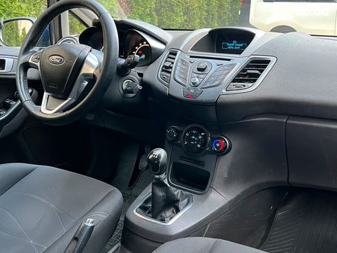 Ford Fiesta 2013 синий - фото 16