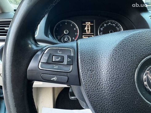 Volkswagen passat b7 2012 синий - фото 17