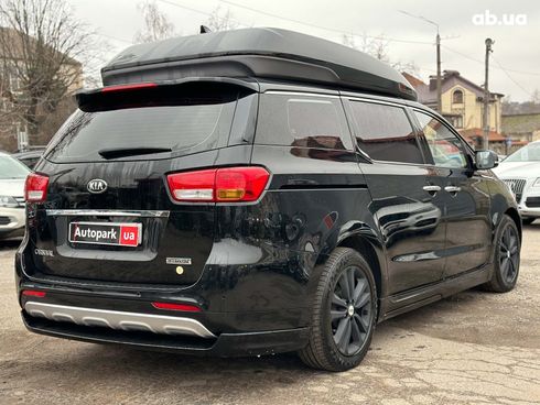 Kia Carnival 2017 черный - фото 38