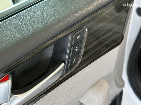 Hyundai Sonata 2017 белый - фото 13