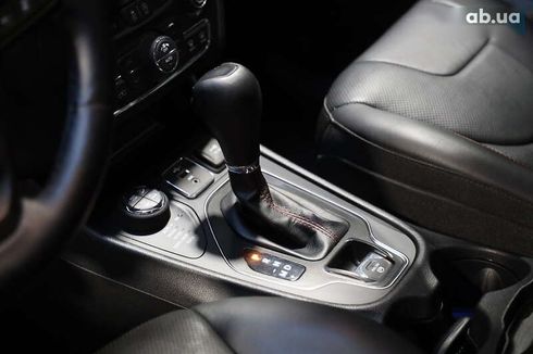 Jeep Cherokee 2019 - фото 29