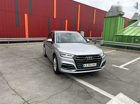 Audi Q5 2020 - фото 6