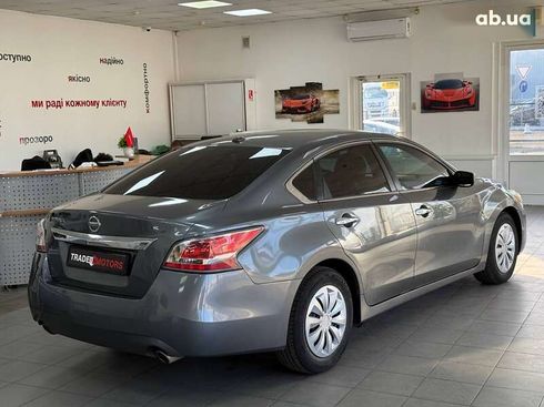 Nissan Altima 2015 - фото 9