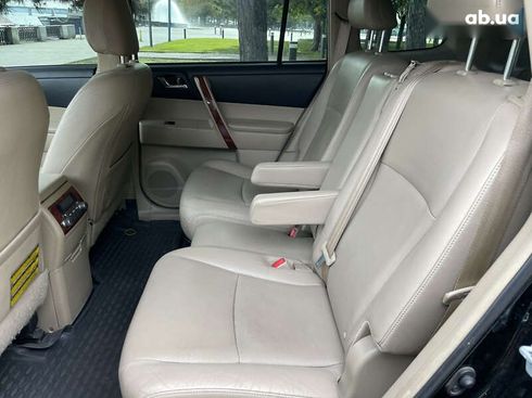 Toyota Highlander 2013 - фото 30