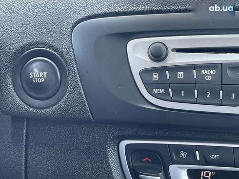 Renault Scenic 2010 - фото 29