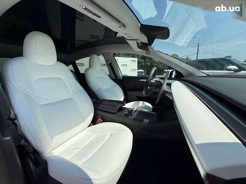 Tesla Model Y 2023 - фото 12