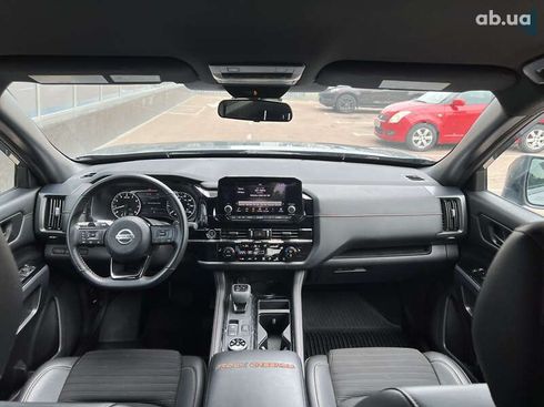 Nissan Pathfinder 2023 - фото 24