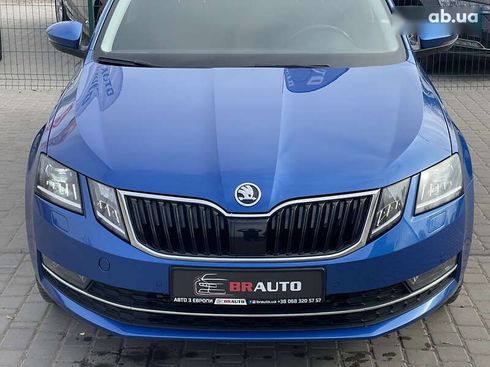 Skoda Octavia 2019 - фото 14