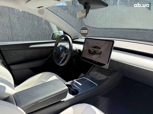 Tesla Model Y 2023 - фото 11