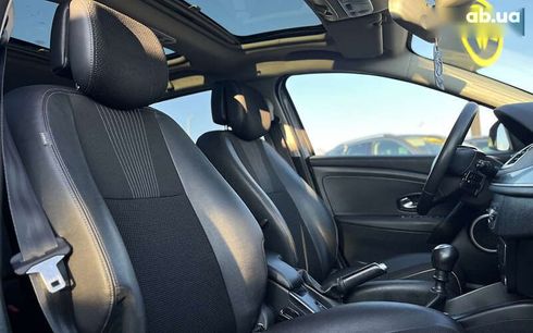 Renault Megane 2011 - фото 17