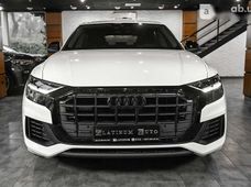 Продаж вживаних Audi Q8 2018 року - купити на Автобазарі