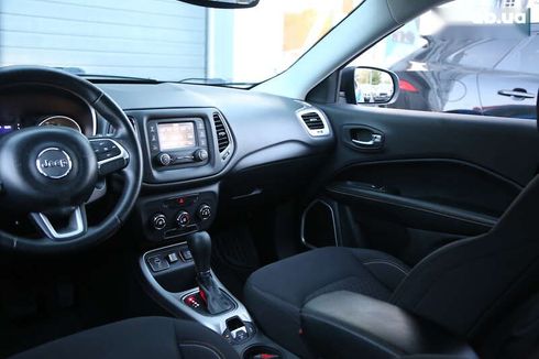 Jeep Compass 2017 - фото 17
