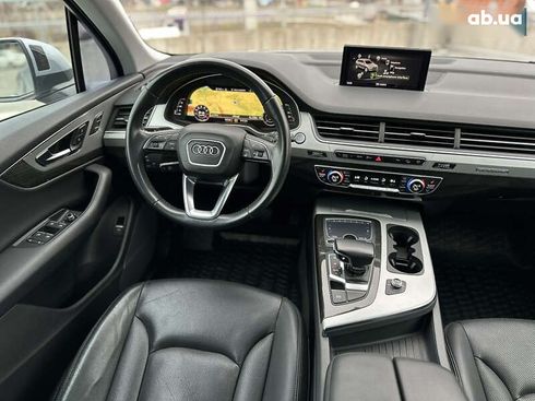 Audi Q7 2017 - фото 25