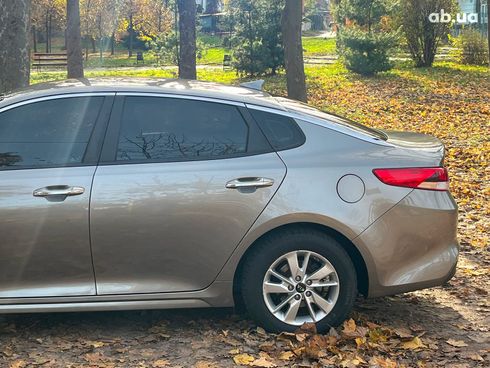 Kia Optima 2017 серый - фото 7