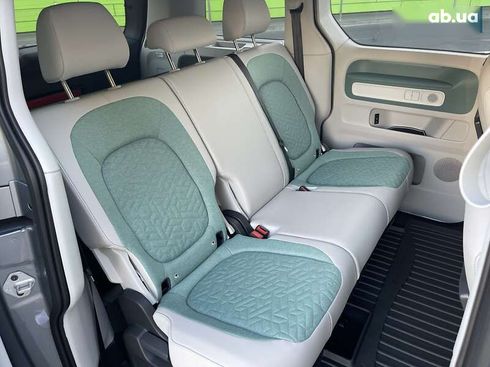Volkswagen ID. Buzz 2023 - фото 12