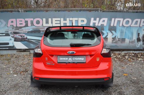 Ford Focus 2014 красный - фото 3