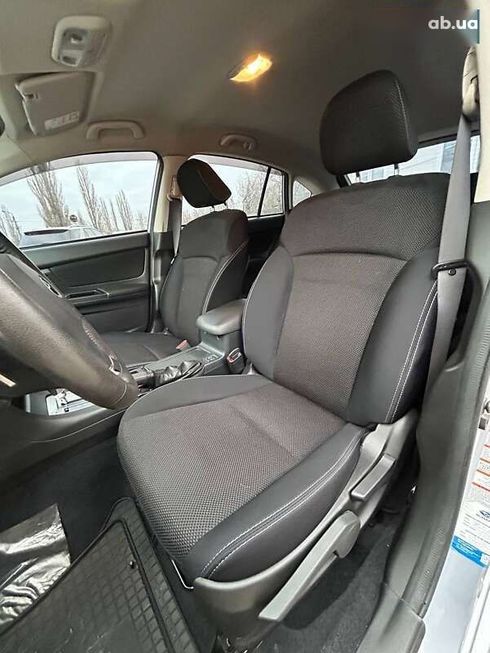 Subaru XV 2012 - фото 15