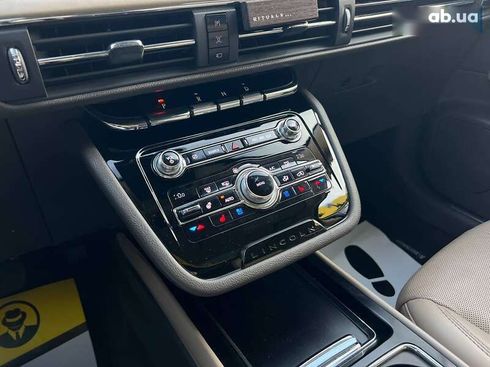 Lincoln Corsair 2020 - фото 22