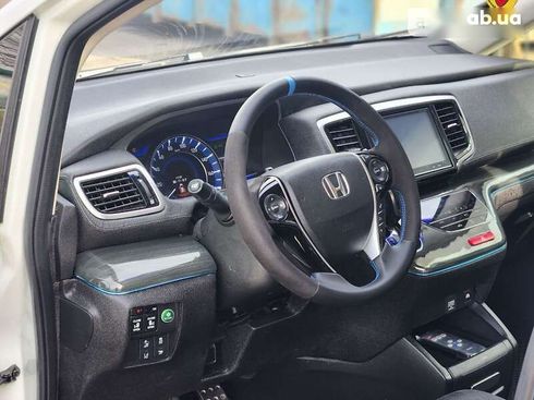 Honda Odyssey 2017 - фото 16