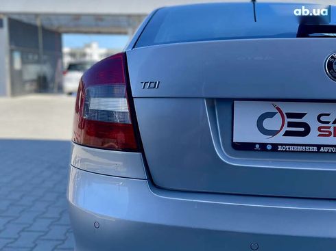Skoda Octavia 2012 - фото 6
