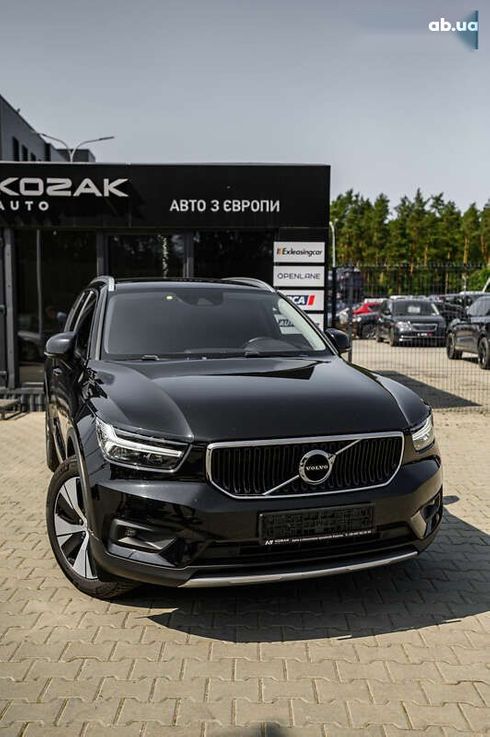 Volvo XC40 2020 - фото 8