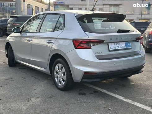Skoda Fabia 2024 - фото 8
