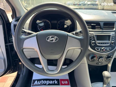 Hyundai Accent 2017 черный - фото 19