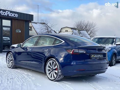 Tesla Model 3 2019 - фото 12
