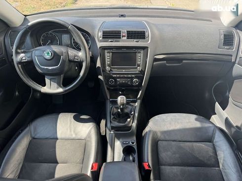 Skoda Octavia 2012 - фото 13