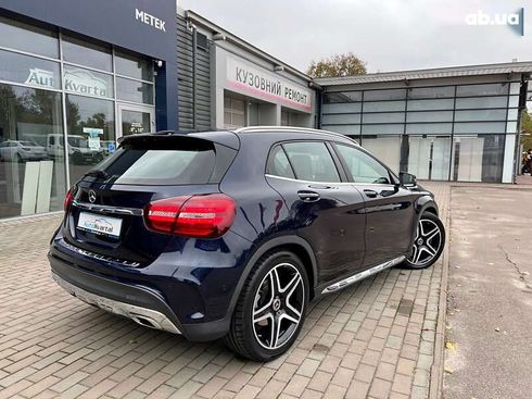 Mercedes-Benz GLA-Класс 2018 - фото 12